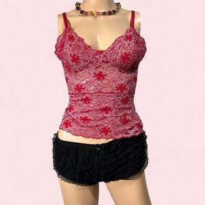 Y2k Arden B vampire grunge party red floral lace fitted tank top